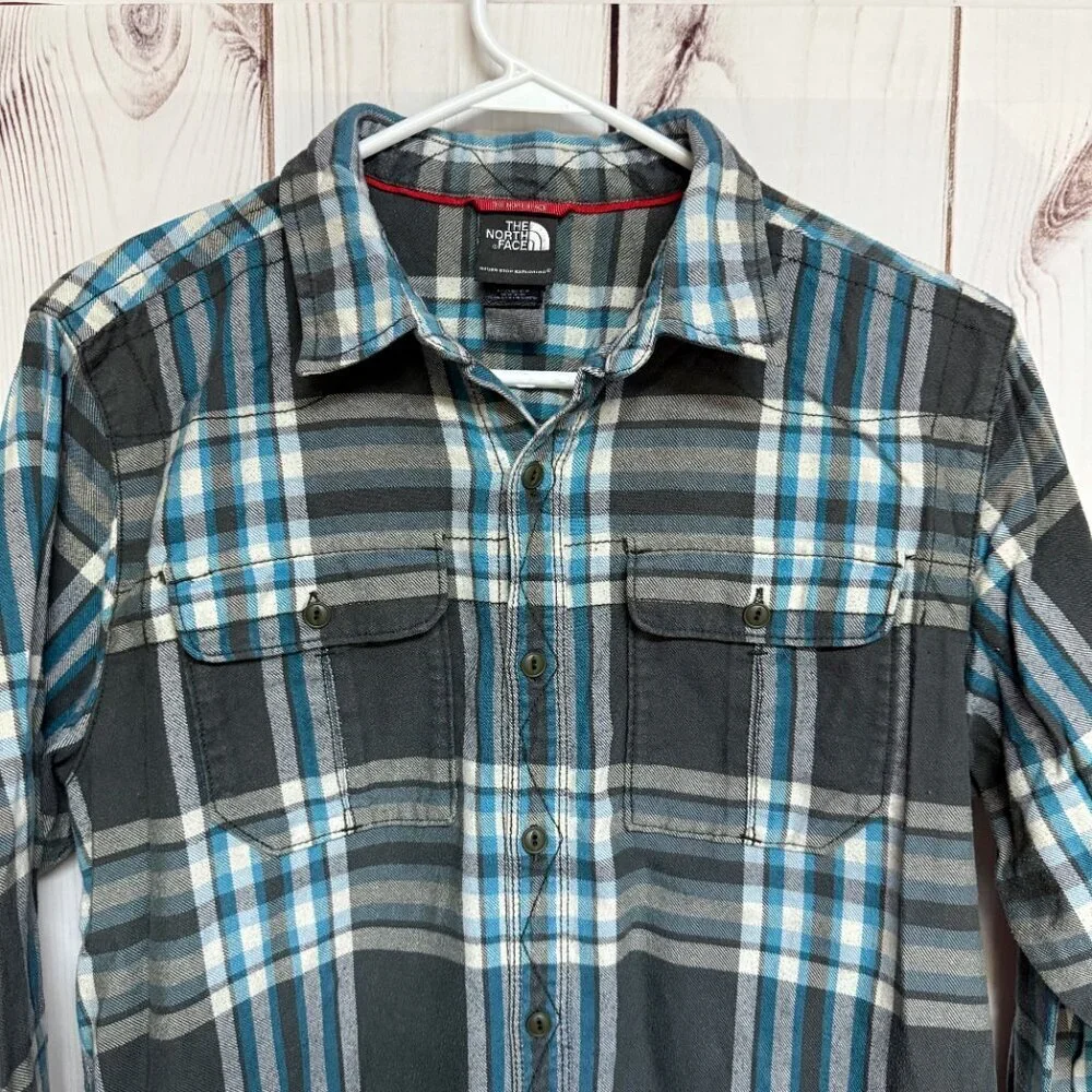 The North Face Men’s M Plaid Button-Down Shirt Gray/Teal‎ EUC